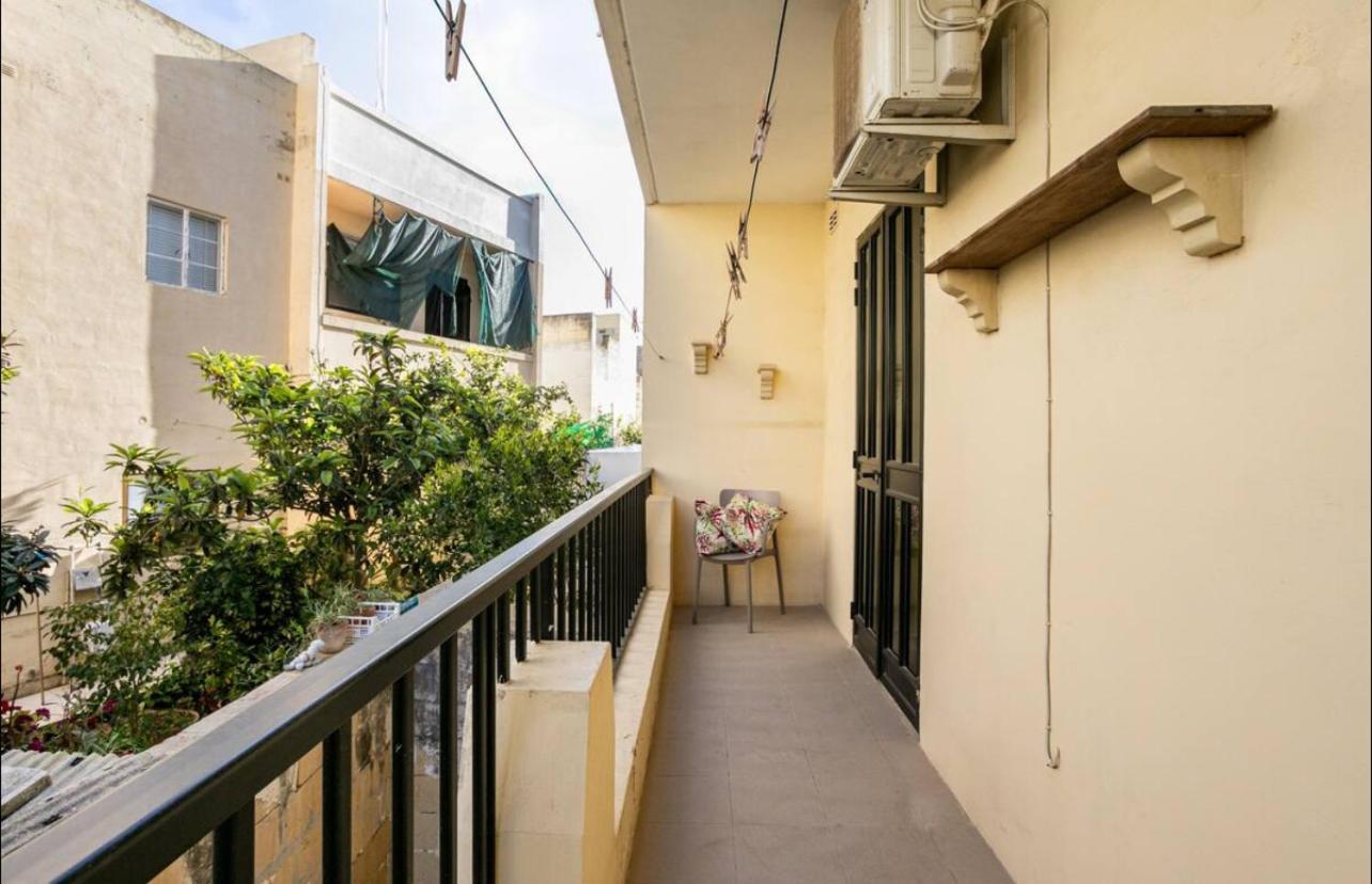 Aurora Apartment Zurrieq エクステリア 写真